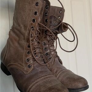 Steve Madden Brown Lace-Up Combat Boots